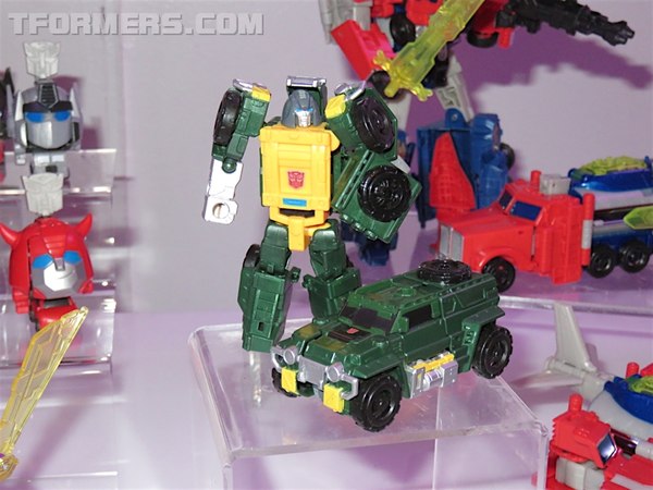 NYCC 2016   First Look At Sixshot, Broadside, Sky Shadow, Perceptor, And More Transformers  (65 of 137)